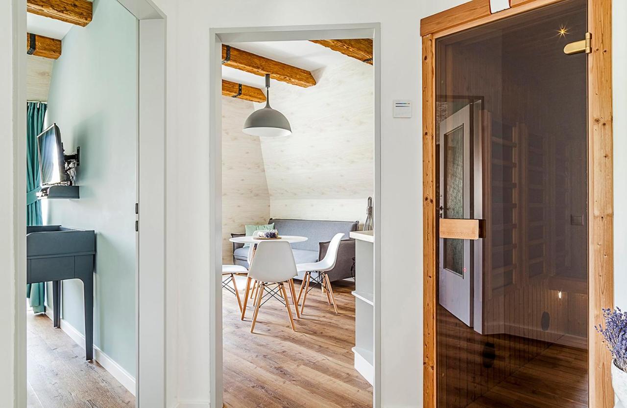 Harmonia Apartman Erkellyel Es Szaunaval Balatonfured Bagian luar foto