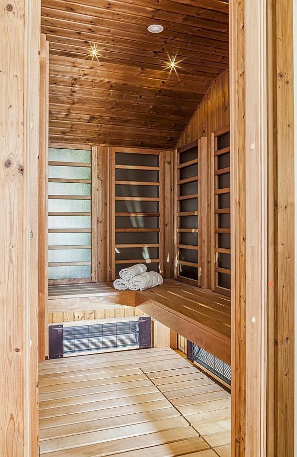 Harmonia Apartman Erkellyel Es Szaunaval Balatonfured Bagian luar foto